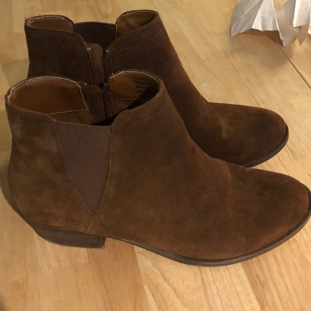 Kensie ankle booties